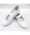 Scarpe Cerimonia Bambina e Ragazza, con Fiori sulla Fascia e Piccolo Tacco, Colore Bianco in Pelle, Primi Giorni