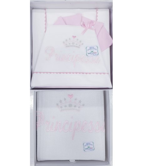 Coordinato Carrozzino per Bimba Neonata, Bianco e Rosa, Scritta e Ricami di Principessa, in Cotone Piquet, I Batuffolini