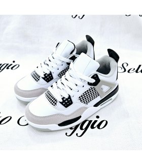 Scarpa Sneakers Bimbo, Colore Bianco Panna E Nero, Qualità Ecopelle, Marca Jin X