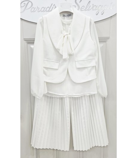 Completo Bimba e Bambina Bianco con Gilet, Camicia Velata e Pantalone Plissettato con Catena Dorata, 3 Pezzi, Petite Jolie